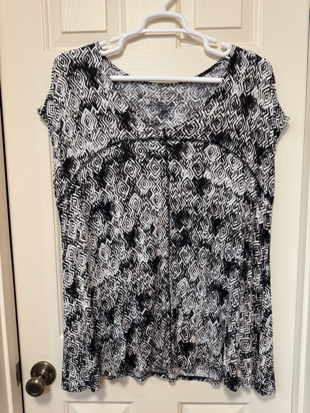Monochrome Geometric Short Sleeve Tee